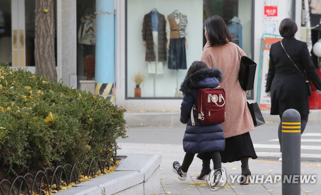 [날씨] 갑자기 찾아온 겨울...아침 기온 `영하권`