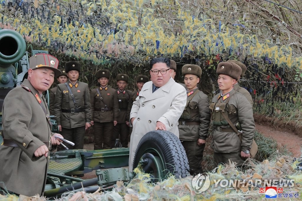 北 김정은 앞에서 해안포 사격...軍, 포문 방향 몰라