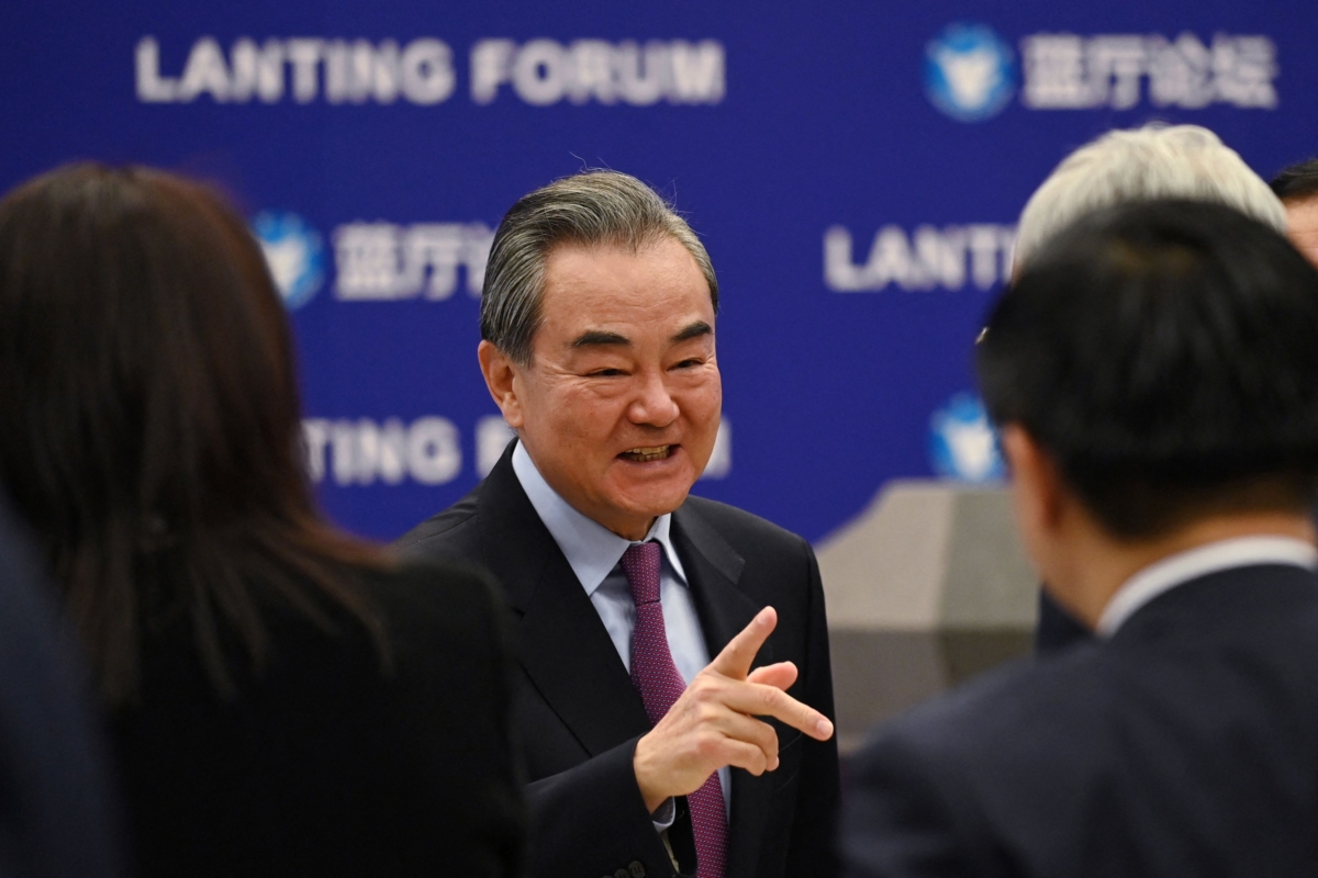 지난달 22일 중국 베이징 란팅포럼에 참석한 왕이 외교부장