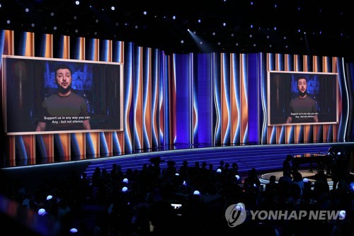 특파원 시선  산레모 가요제 젤렌스키의 전쟁과 평화