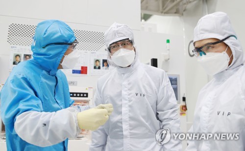 NH투자 주성엔지니어링 고객사 다변화 기대목표가