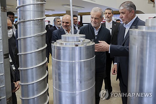 이란 외부 위협 계속되면 IAEA 사찰단 추방할 수도