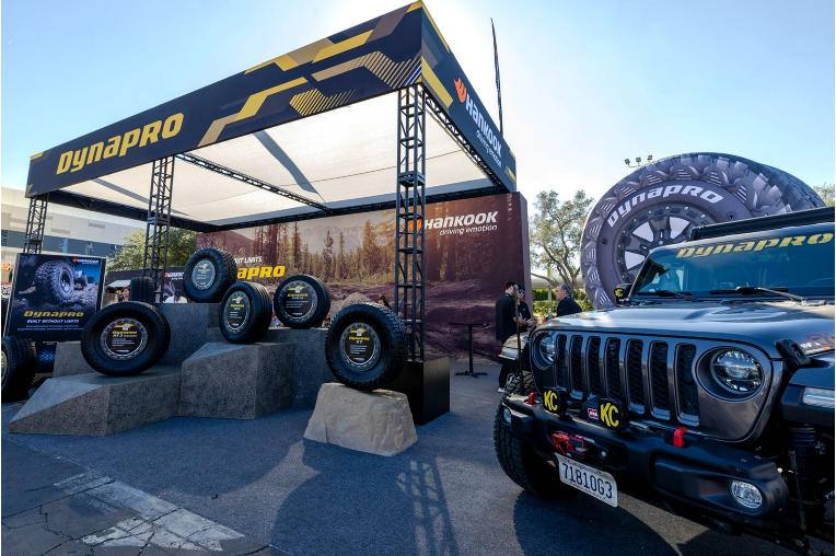2025 세마쇼' 한국타이어 브랜드 부스 모습. (사진=한국타이어)
