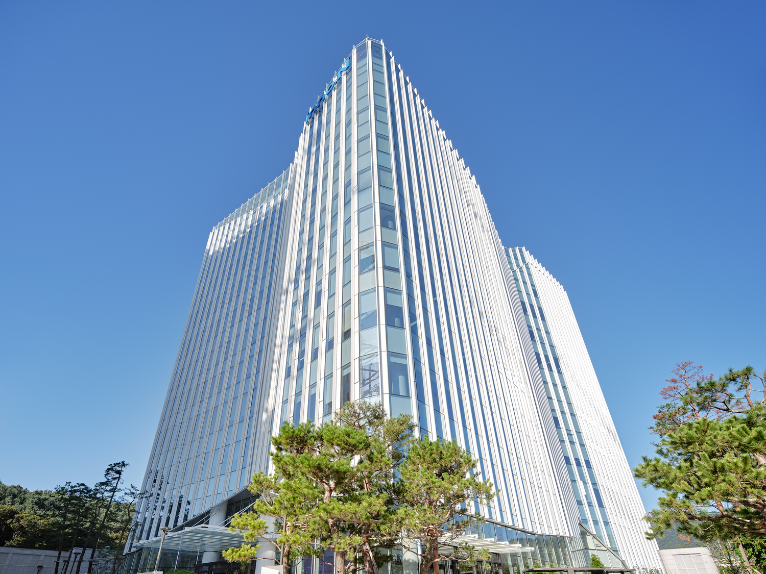 HK이노엔, 서스틴베스트 ESG 평가서 제약바이오 최우수 성과