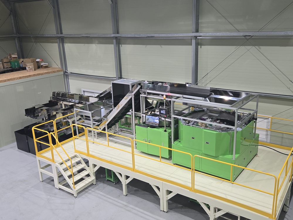 위드위, 폐플라스틱 '자율지능형 선별 시스템' 개발 완료...충북 진천... - 뉴스 썸네일 이미지