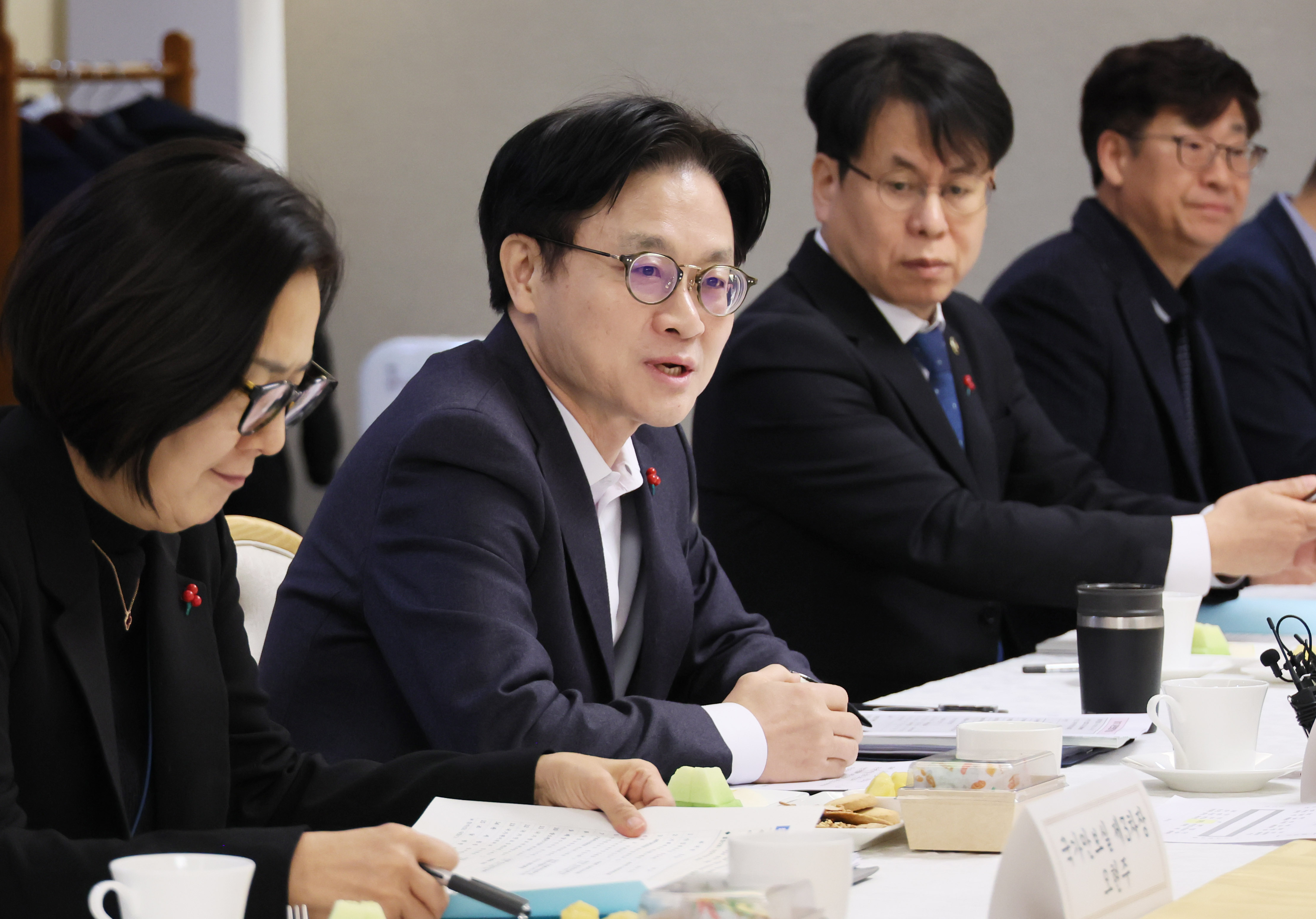 김정관 산업통상부 장관이 5일 서울 종로구 정부서울청사에서 열린 제1차 자원안보협의회에서 발언하고 있다.