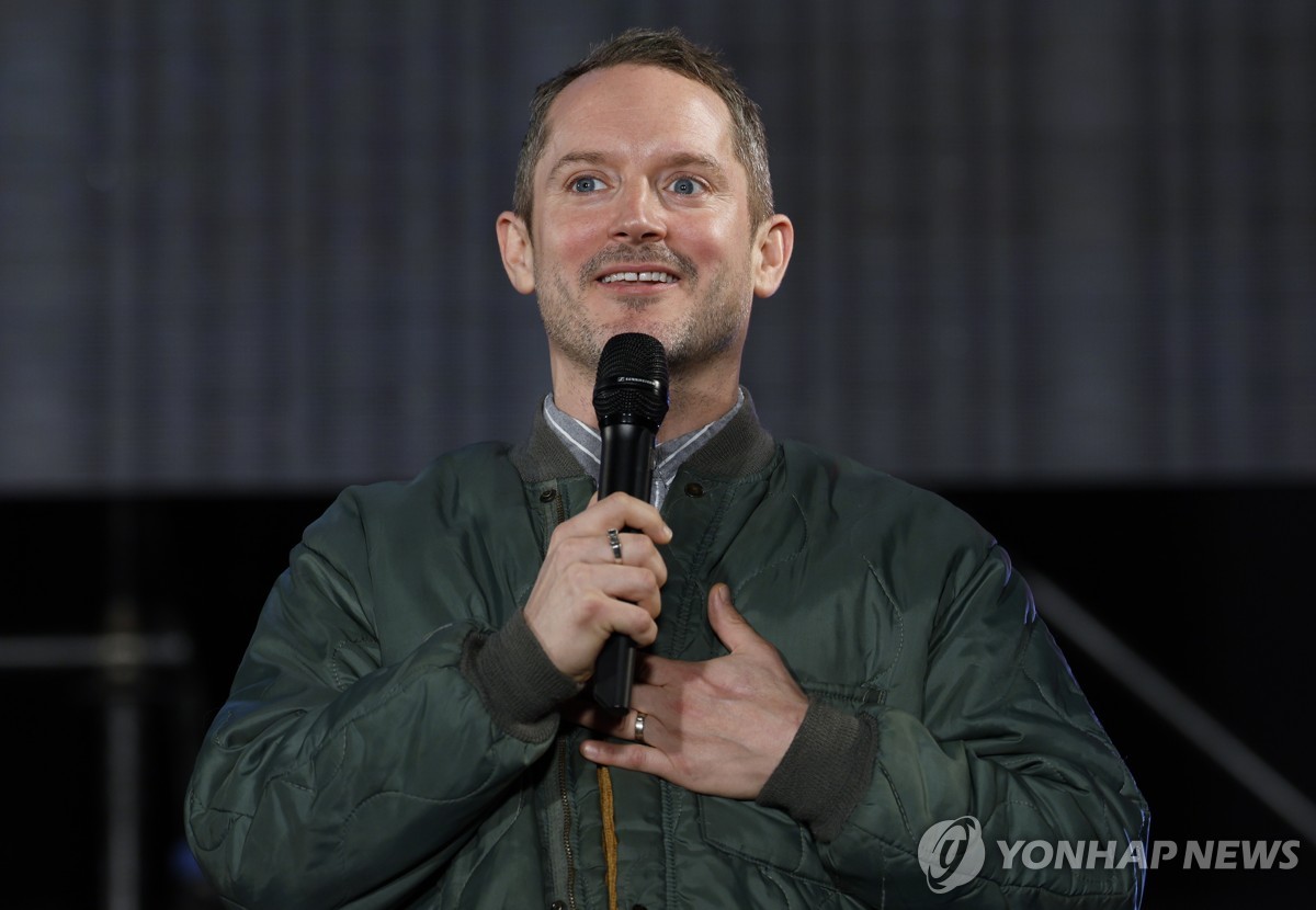 작년 12월 도쿄 코믹콘에 참석한 배우 일라이저 우드. 사진=연합뉴스