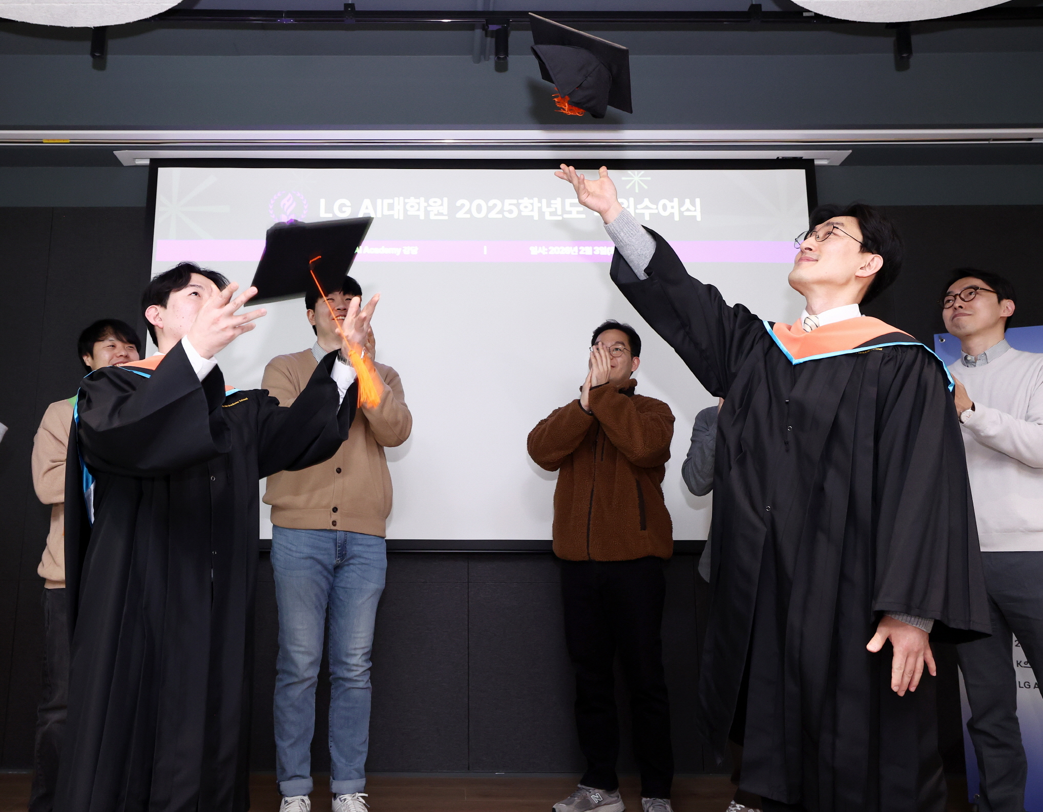 LG AI대학원, 교육부 학위 인가로 다음달 개학