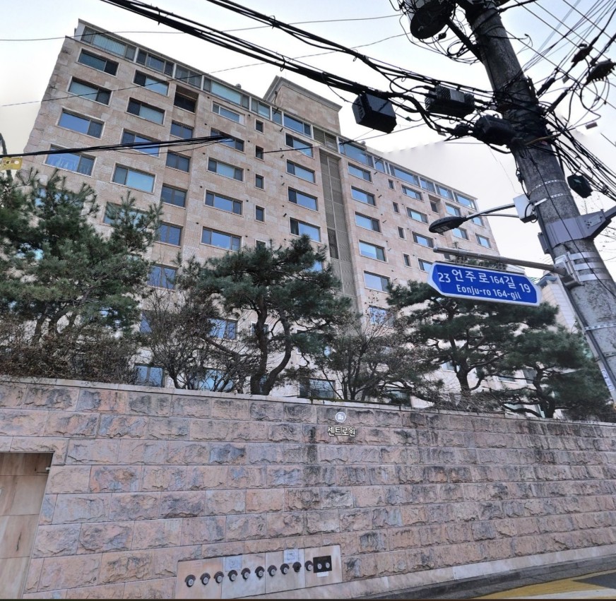 서울 강남구 신사동 '알파임하우스' 외경(출처: 네이버 부동산)