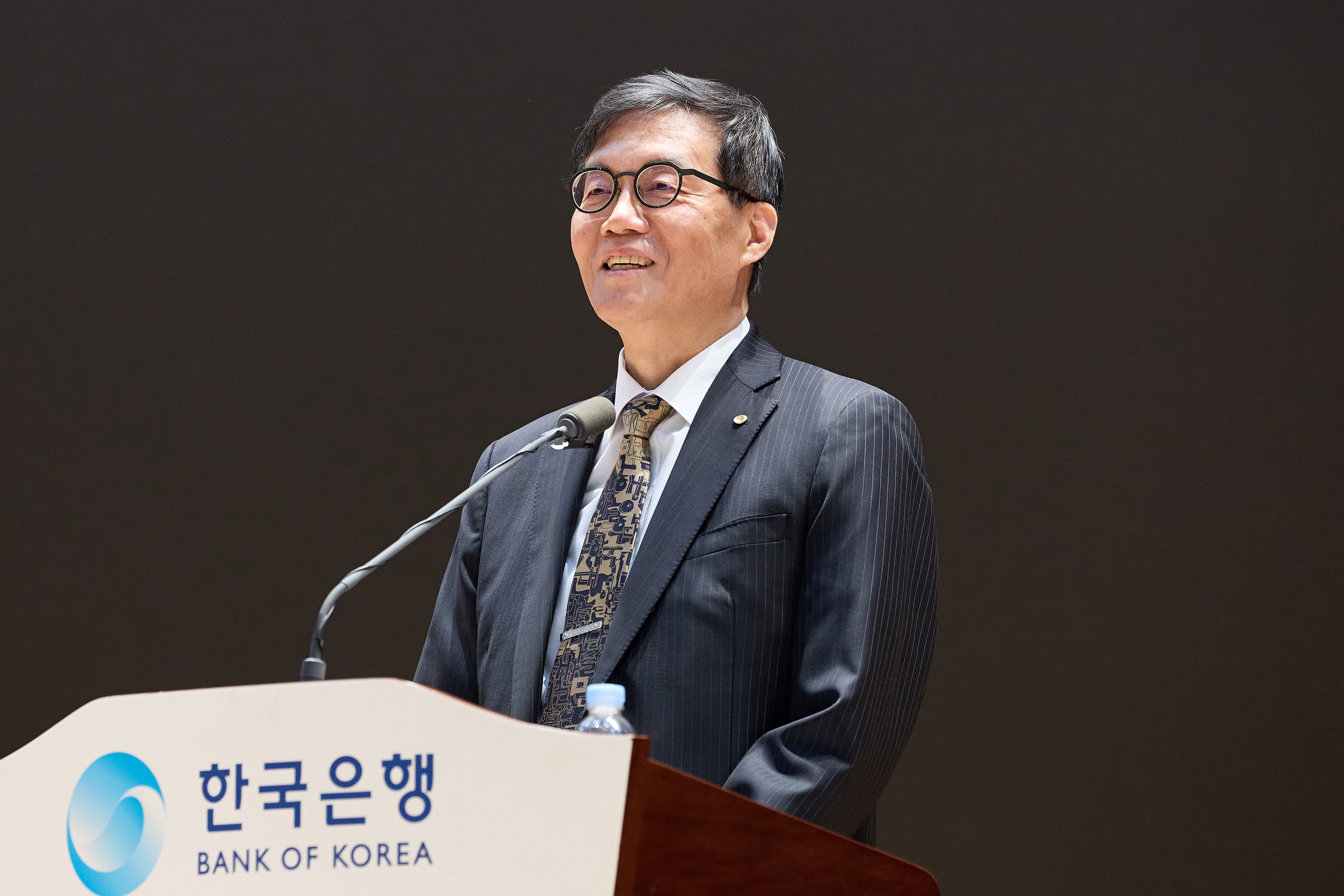 한국경제TV - 이창용, '딜레마' 표현 싫다…