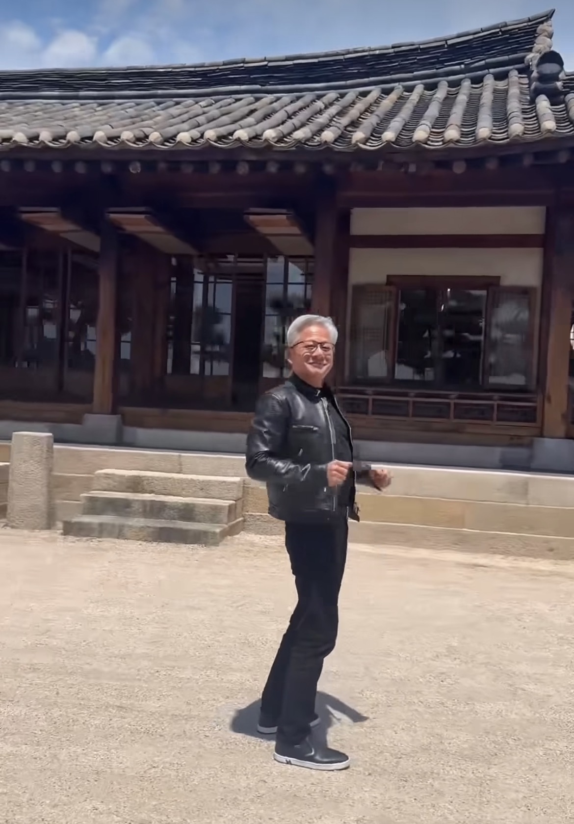 사진=tvN 인스타그램