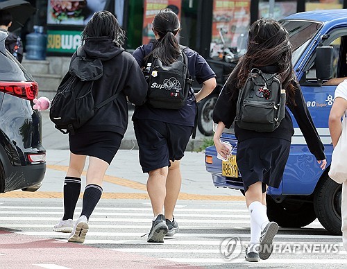 '미성년 억대 주주' 1년새 2배...전체 숫자는 오히려 '감소'