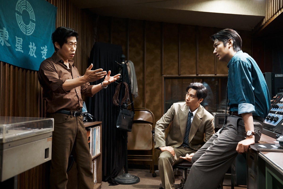 영화 '암살자(들)' 속 한 장면. 사진=하이브미디어코프