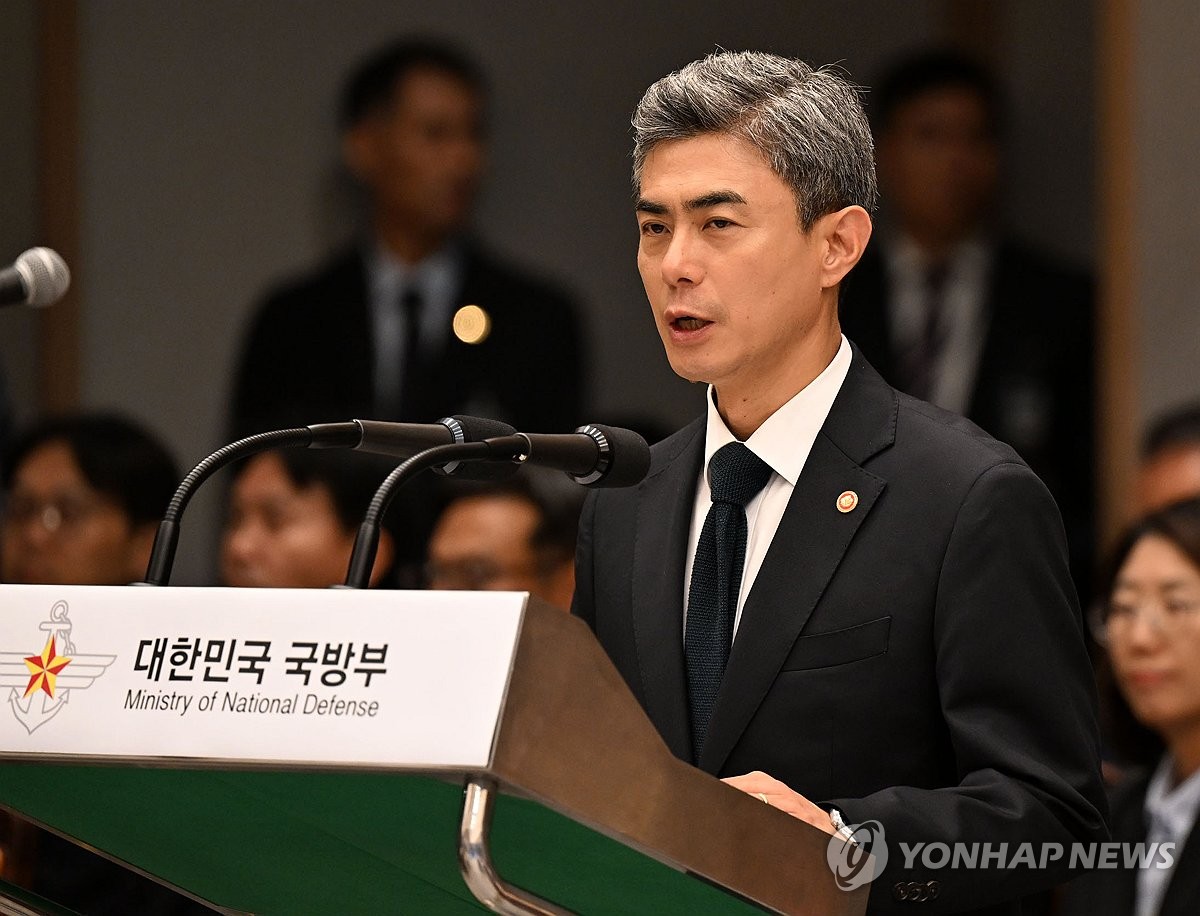 강신철 국방부장관. 사진=연합뉴스