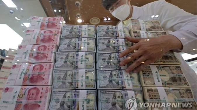 위안화·엔화 강세에 동조...환율, 1375원대 마감