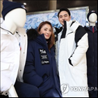 롱패딩,유행,응답자,구입