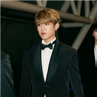 박우진