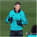 호날두,레알,감독