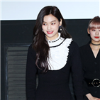 위키미키,김도연