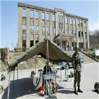 성묘객,출입,안내