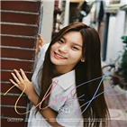 여자친구,일본,엄지,팝틴,페스티벌