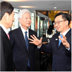 총재,부총리,조윤제,오찬회동