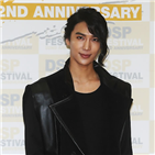 공연,박정민,가족