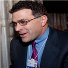 페이스북,사퇴,부사장,대응