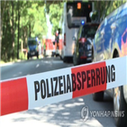 용의자,경찰,버스,배낭