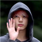 공연,부상,방탄소년단,진행