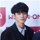 옹성우