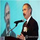 브리핑,연기,해리스,대사,북한