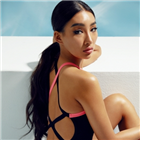 수영복,블랙핑크,디자인,시크,스타일