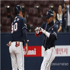 페르난데스,선수,두산,박건우,타격