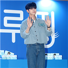 옹성우