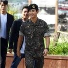 입대,김수현