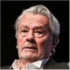 들롱,알랭,뇌졸중,명예