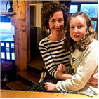 소녀,실종,굶주림,발견