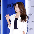 최수영