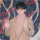 옹성우