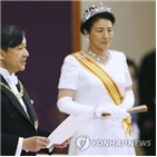 펜스,부통령,일왕,즉위식