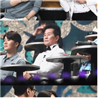 복면가왕,복면,안경,추리