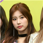 접대,크리에이티브,소속,조작