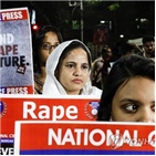 여성,성폭행,인도,사건,경찰,남성,성범죄,관련