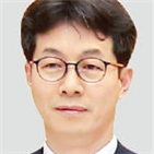 출마,총선,청와대,대변인,실장,발표,대통령