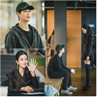 김수현,서예지,사이코,고문영,문강태,사랑