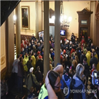 정부,신뢰도,보고서,코로나19,경제,대한