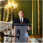 중국,폼페이,장관,영국,코로나19,대한,주장