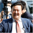 의원,민경욱,가족