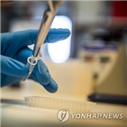 페루,코로나19,백신,3천,신청자